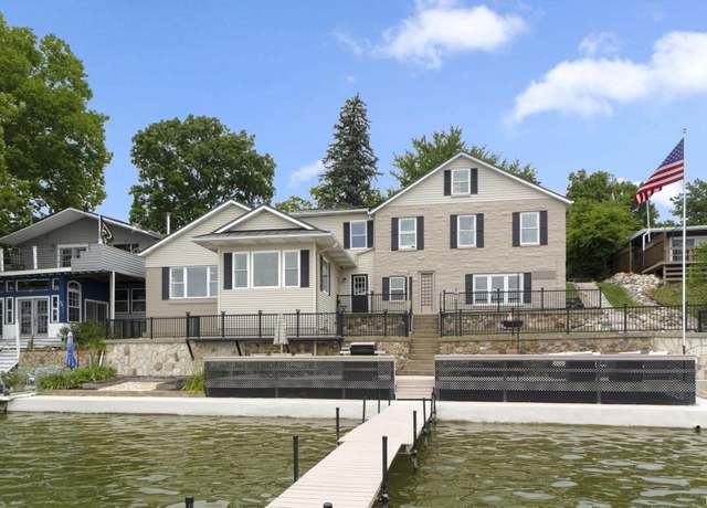 Property at 0740 E 700 S, Wolcottville, IN 46795, 4 beds, 3 baths