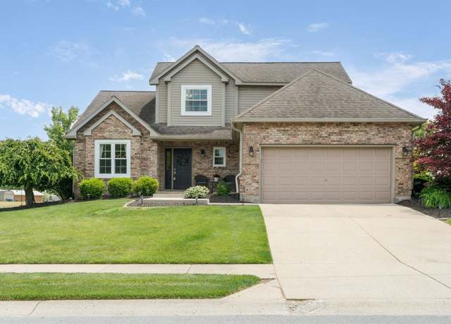 Property at 210 Meadows Dr, Greentown, IN 46936, 4 beds, 2.5 baths