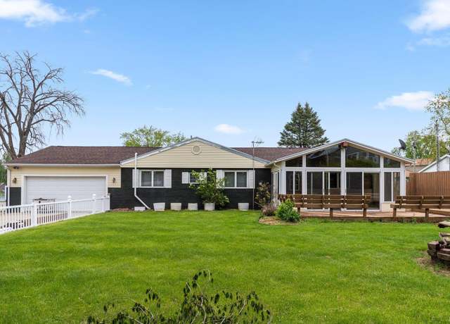 Property at 5 Ems D24b Ln, Syracuse, IN 46567, 3 beds, 2.5 baths