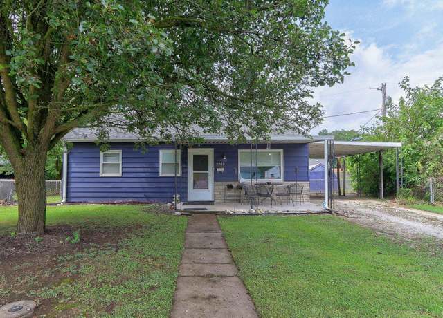 Property at 2209 Maplewood Cir, Evansville, IN 47714, 2 beds, 1 bath