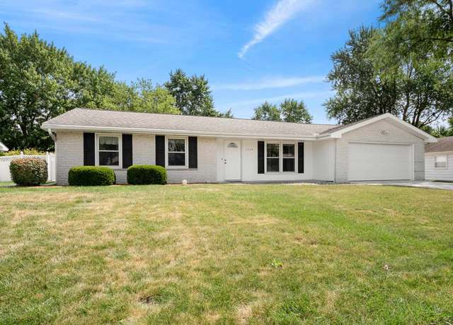 Property at 2428 Forest Valley Dr, Fort Wayne, IN 46815, 3 beds, 2 baths