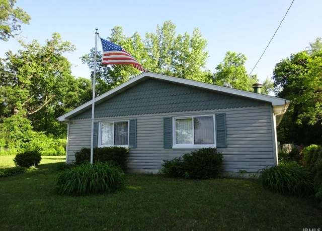 Property at 6147 E 800 North, Monterey, IN 46960, 2 beds, 1.5 baths