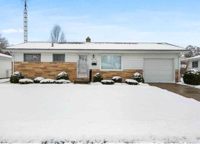 Property at 4921 Bloomfield Pl, South Bend, IN 46619, 3 beds, 1 bath