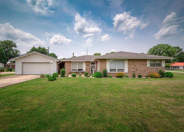 Property at 1220 N Meadowbrook Ln, Petersburg, IN 47567, 3 beds, 1.5 baths