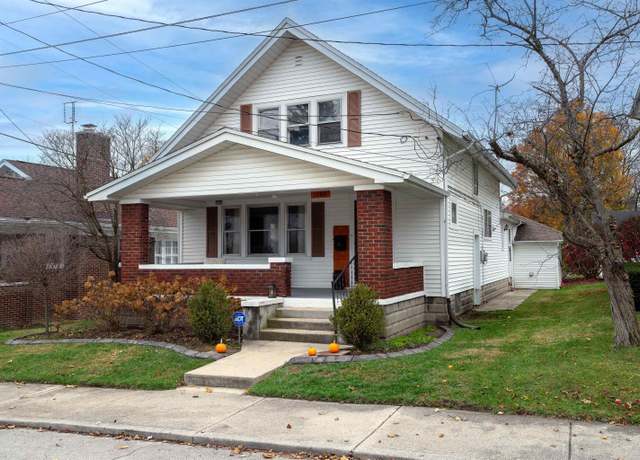 Property at 1100 College Avenue Ave, Huntington, IN 46750, 3 beds, 2 baths