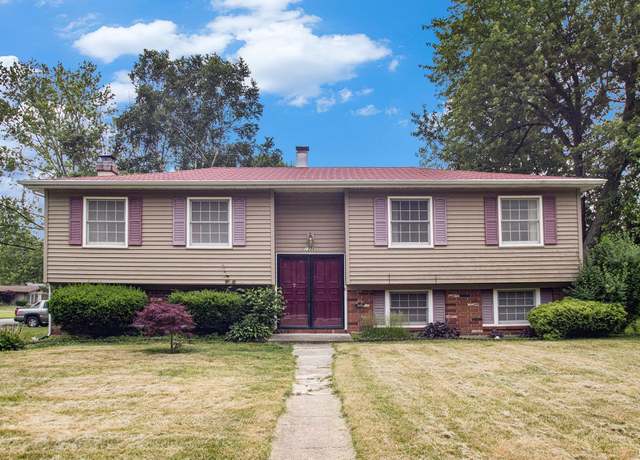 Property at 1356 Hampshire Dr, South Bend, IN 46614, 3 beds, 1.5 baths