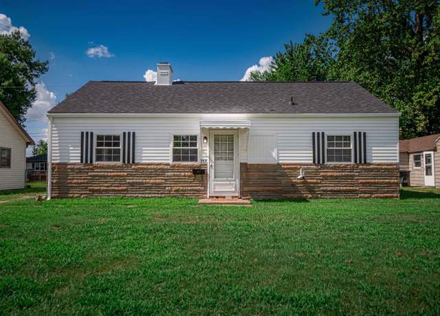 Property at 3508 Waggoner Ave, Evansville, IN 47714, 3 beds, 1 bath
