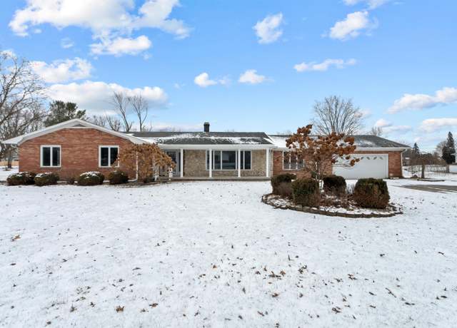 Property at 301 Yale Blvd, Kokomo, IN 46902, 3 beds, 2.5 baths