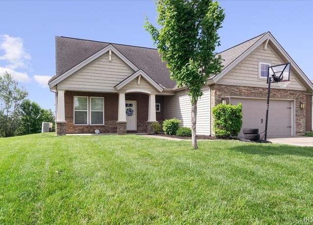 Property at 3102 Paradise Cir, Newburgh, IN 47630, 4 beds, 2.5 baths