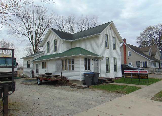 Property at 405 Indiana Ave Ave, Nappanee, IN 46550, 3 beds, 2 baths