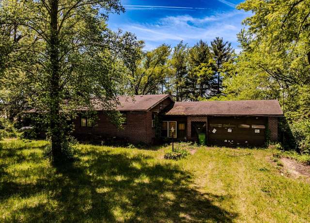 Property at 7623 E US Highway 35, Losantville, IN 47354, 2 beds, 1 bath