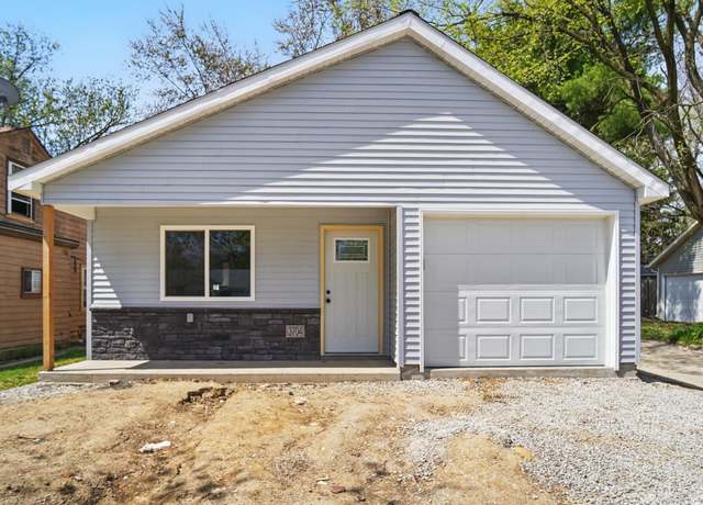 Property at 3704 S Park Dr, Fort Wayne, IN 46806, 2 beds, 1 bath