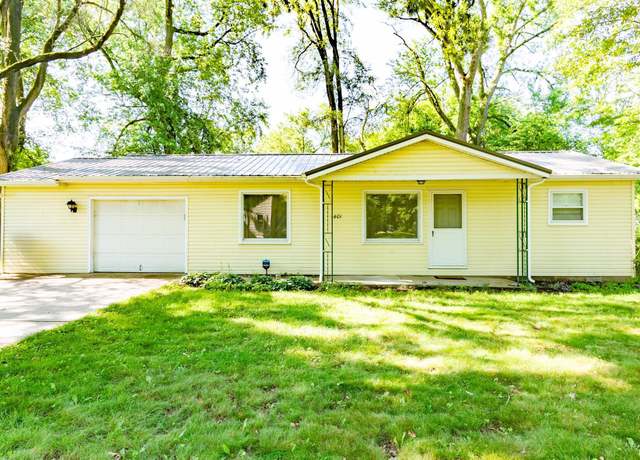 Property at 1401 E Bristol St, Elkhart, IN 46514, 2 beds, 1 bath