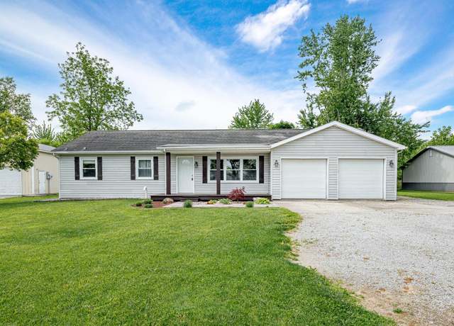 Property at 650 E Spear Rd, Columbia City, IN 46725, 3 beds, 2 baths