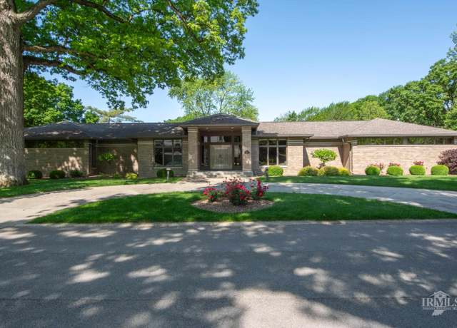 Property at 411 N Greenbriar Rd, Muncie, IN 47304, 3 beds, 3.5 baths