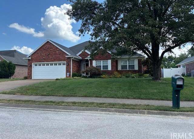 Property at 10555 Brookside Dr, Newburgh, IN 47630, 3 beds, 2 baths