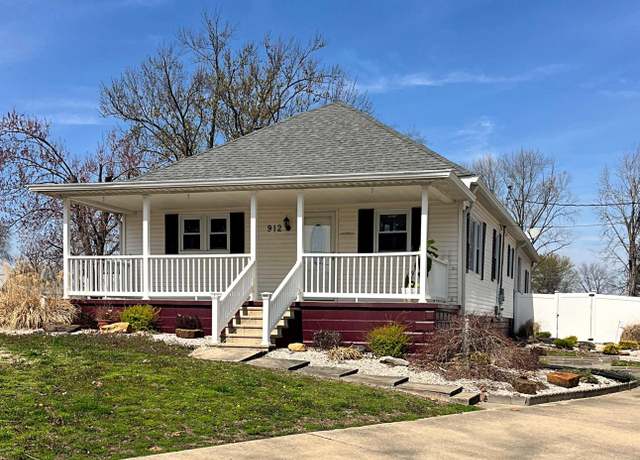 Property at 912 Maxwell Ave, Washington, IN 47501, 3 beds, 2 baths
