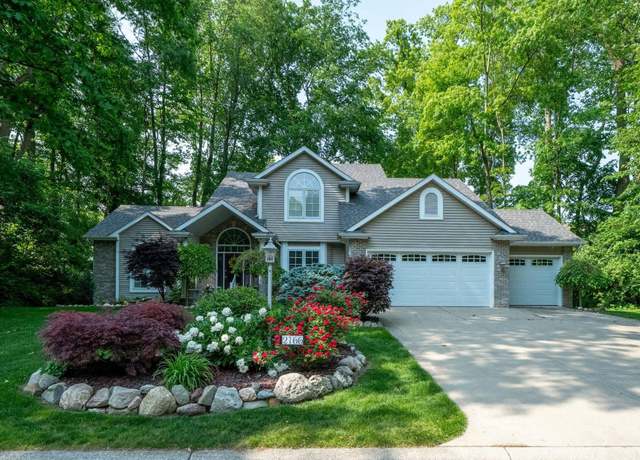 Property at 2166 Willow Creek Dr, Mishawaka, IN 46545, 3 beds, 3.5 baths