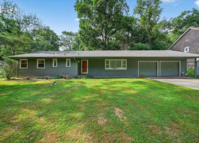 Property at 19076 State Line Rd, South Bend, IN 46637, 3 beds, 2 baths
