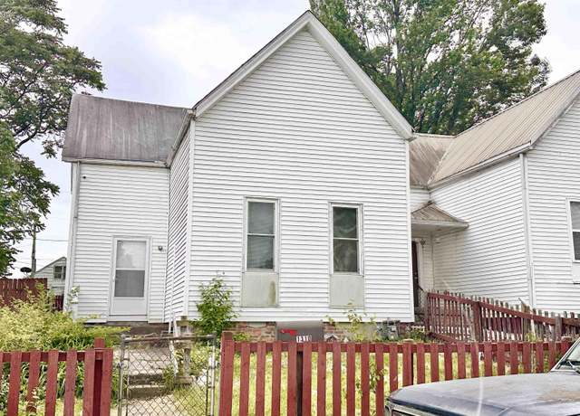 Property at 1310 W Delaware St, Evansville, IN 47711, 2 beds, 1 bath