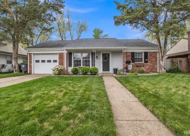 Property at 5808 Whitethorne Dr, Evansville, IN 47710, 3 beds, 1 bath