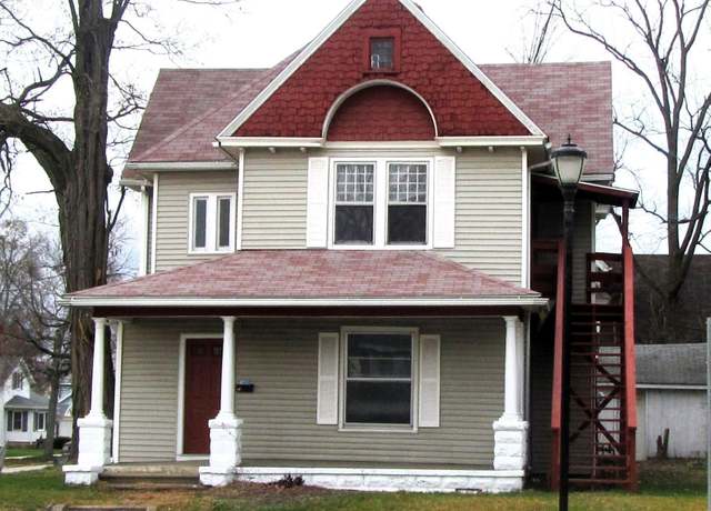 Property at 803 N Main St, Mishawaka, IN 46545, 4 beds, 3 baths