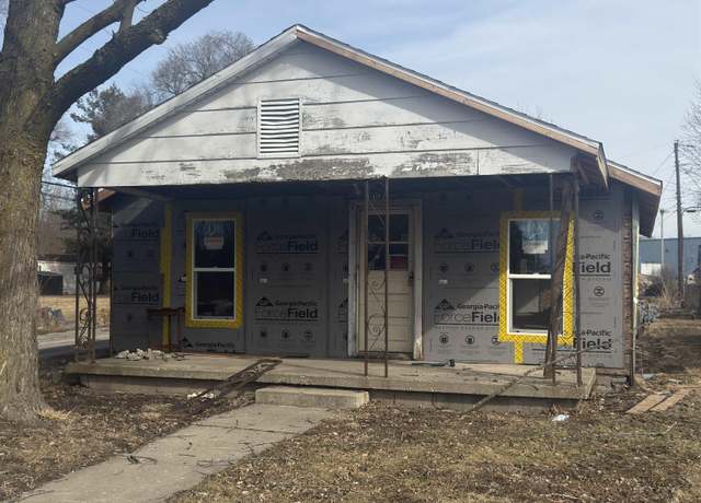 Property at 2550 N Buckeye St, Kokomo, IN 46901, 2 beds, 1 bath
