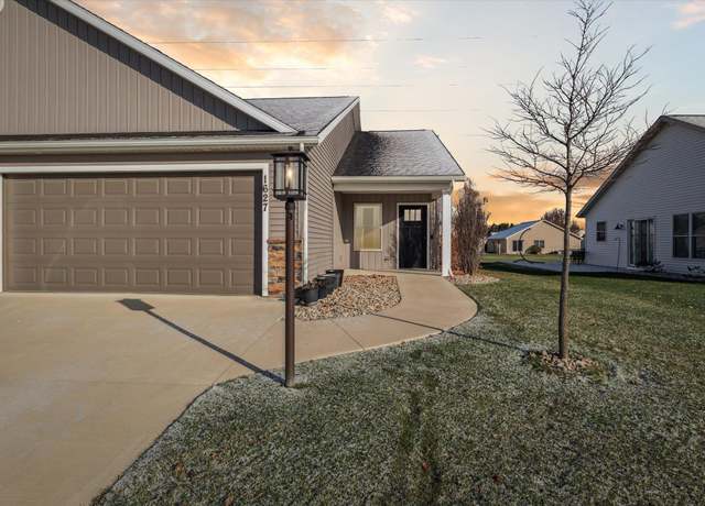 Property at 1627 Clover Creek Ln, Goshen, IN 46526, 2 beds, 2 baths