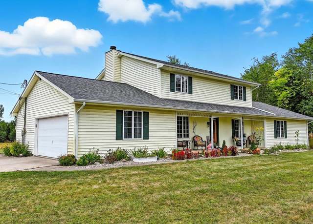 Property at 5701 Popp Rd, Fort Wayne, IN 46845, 4 beds, 3.5 baths