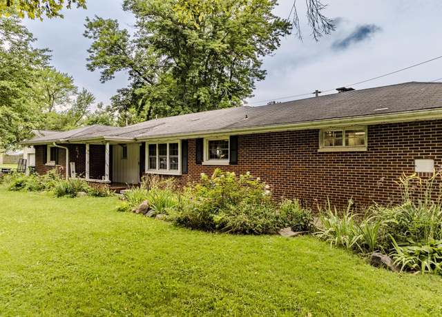 Property at 4801 N Sarona Dr, Muncie, IN 47303, 3 beds, 1.5 baths