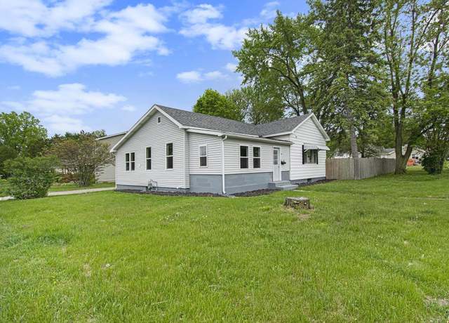 Property at 322 N Maple Ave, Warsaw, IN 46580, 3 beds, 2 baths