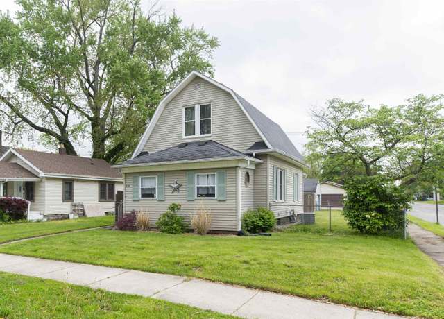 Property at 226 S Beiger St, Mishawaka, IN 46544, 3 beds, 1 bath
