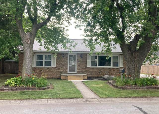 Property at 305 N Lincoln Ave, Fowler, IN 47944, 3 beds, 2.5 baths