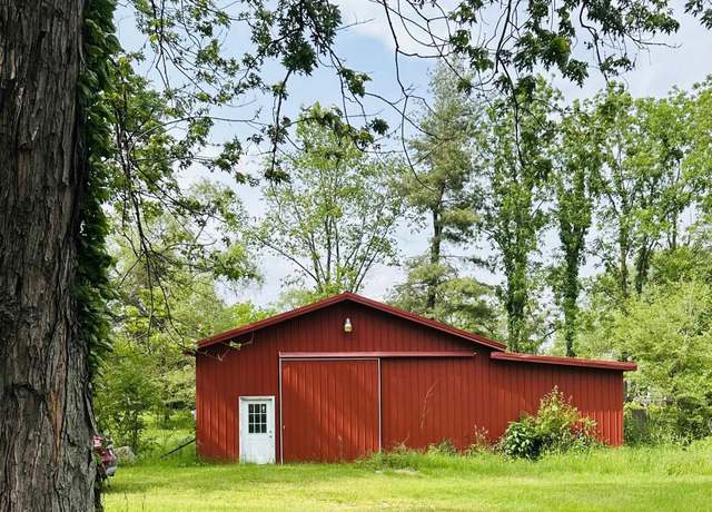 Property at 3780 Thorn Rd, Walkerton, IN 46574, 3 beds, 1.5 baths