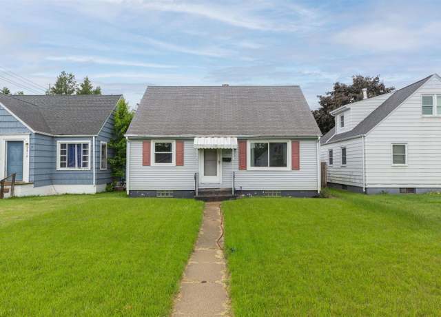 Property at 2806 Milburn Blvd, Mishawaka, IN 46544, 3 beds, 1 bath