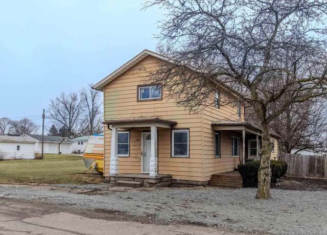 Property at 540 S Center St, Waterloo, IN 46793, 2 beds, 1 bath