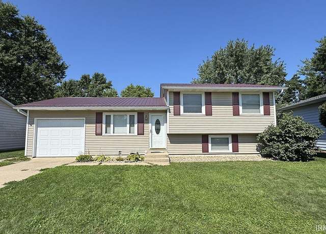 Property at 1315 Providence Ct, Mishawaka, IN 46544, 3 beds, 1 bath