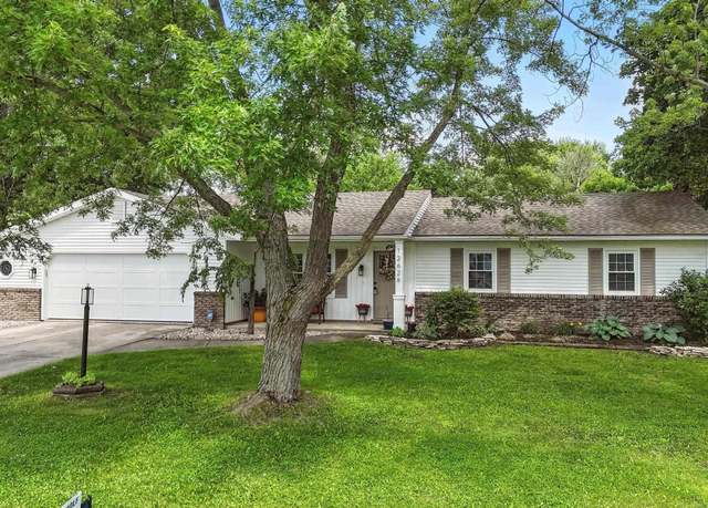 Property at 12626 Lynnbrook Rd, Fort Wayne, IN 46845, 3 beds, 2 baths