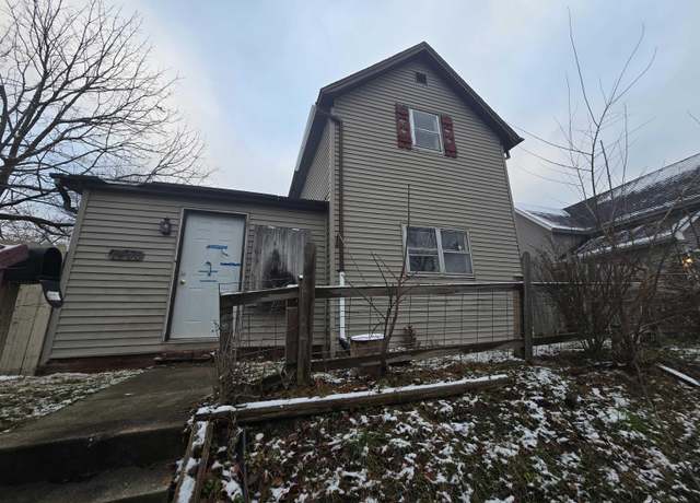 Property at 1406 S Union St, Kokomo, IN 46901, 3 beds, 1 bath