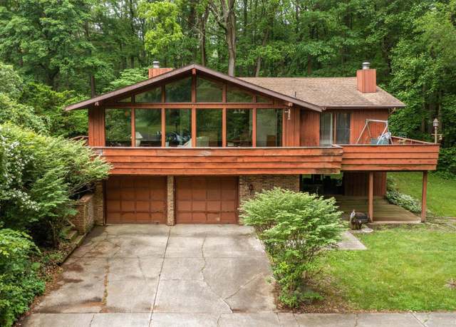 Property at 23277 Madison Rd, South Bend, IN 46614, 3 beds, 2.5 baths