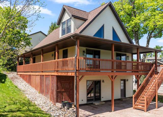 Property at 1897 E Bair Rd, Columbia City, IN 46725, 4 beds, 3.5 baths