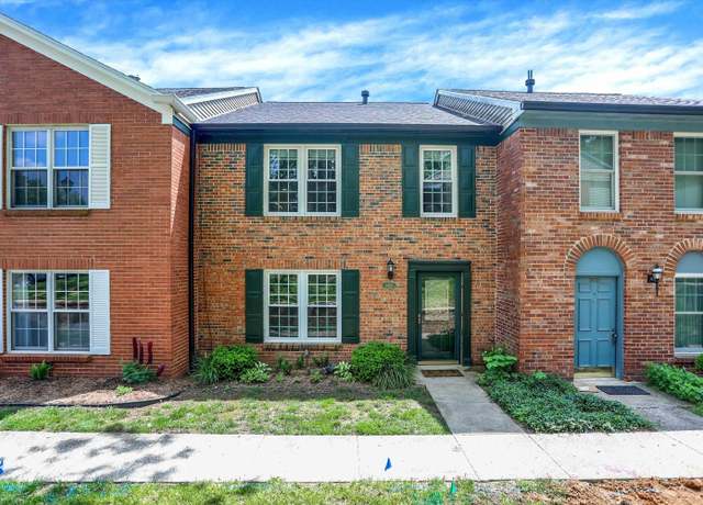 Property at 2632 E Covenanter Ct, Bloomington, IN 47401, 2 beds, 2.5 baths