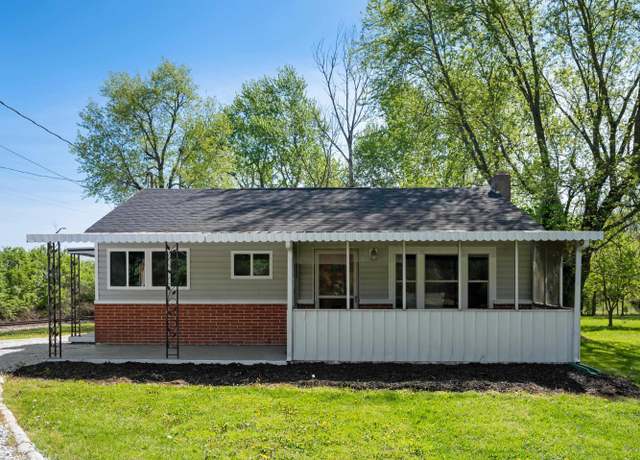 Property at 11600 N 100 E, Morristown, IN 46161, 4 beds, 2 baths