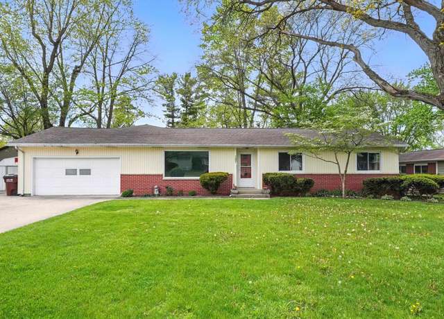 Property at 207 S Clark St, Auburn, IN 46706, 3 beds, 2 baths