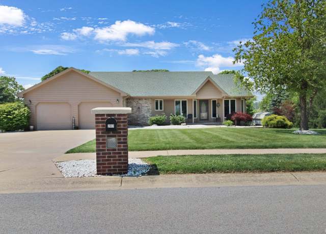 Property at 207 Meadows Dr, Greentown, IN 46936, 3 beds, 2 baths