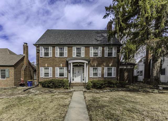 Property at 1418 W North St, Muncie, IN 47303, 6 beds, 2 baths