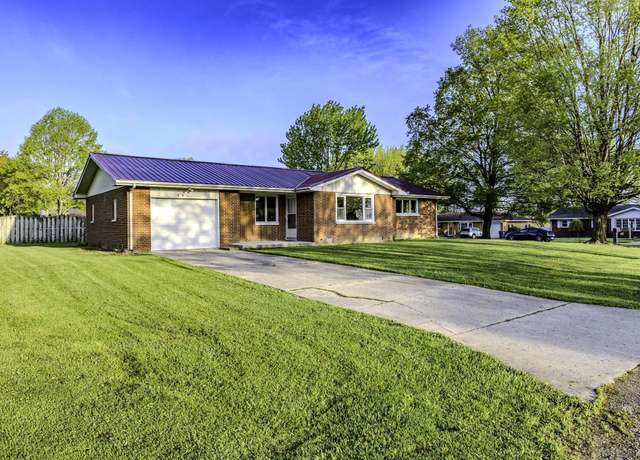 Property at 305 N Ellis Rd, Muncie, IN 47303, 3 beds, 1.5 baths