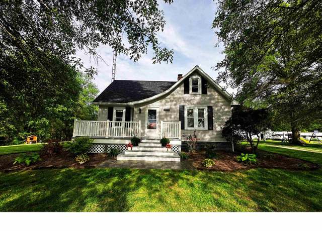 Property at 2523 S Meridian Rd, Jasper, IN 47546, 4 beds, 3 baths