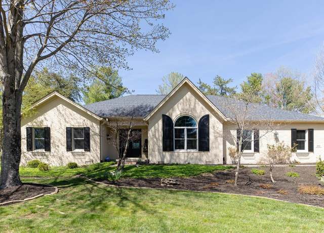 Property at 3921 E Breckenmore Dr, Bloomington, IN 47401, 4 beds, 2.5 baths