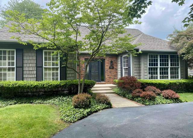 Property at 1303 E Erskine Manor Hl, South Bend, IN 46614, 3 beds, 3 baths